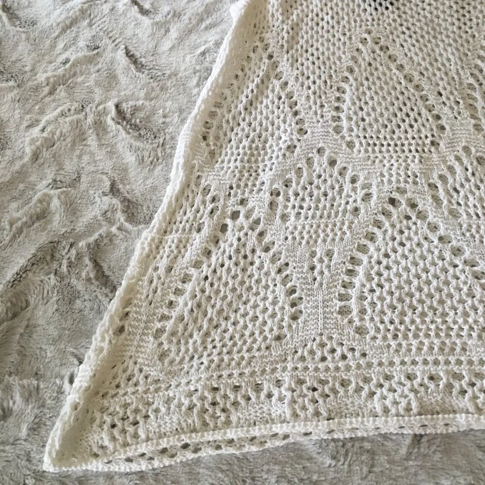 chelsea & theodore white cotton crochet top tank top size small